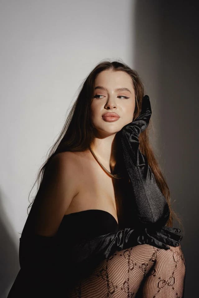Anna 2